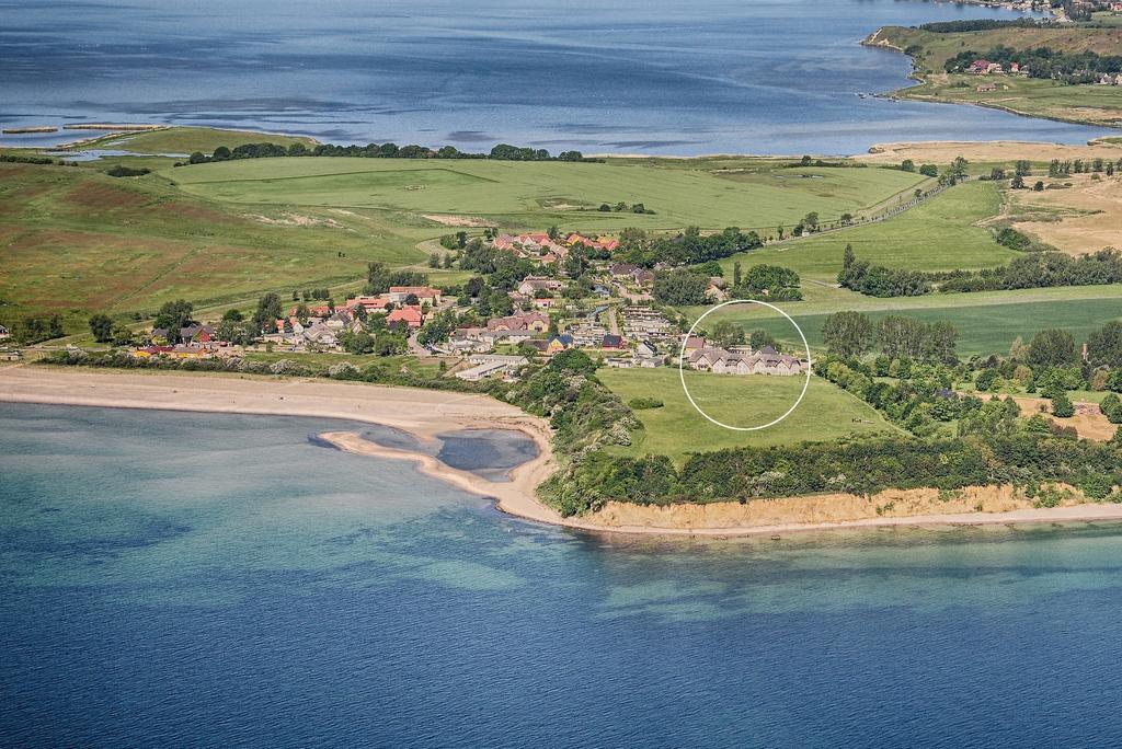 Fewo 18 Im Strandhaus Lobbe Mit Balkon Exterior foto